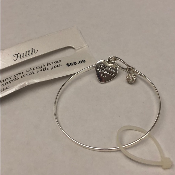 Fine Silver Plated Bracelet with Crystal - Picture 2 of 4